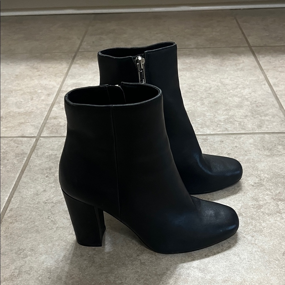 Steve Madden Black Boots